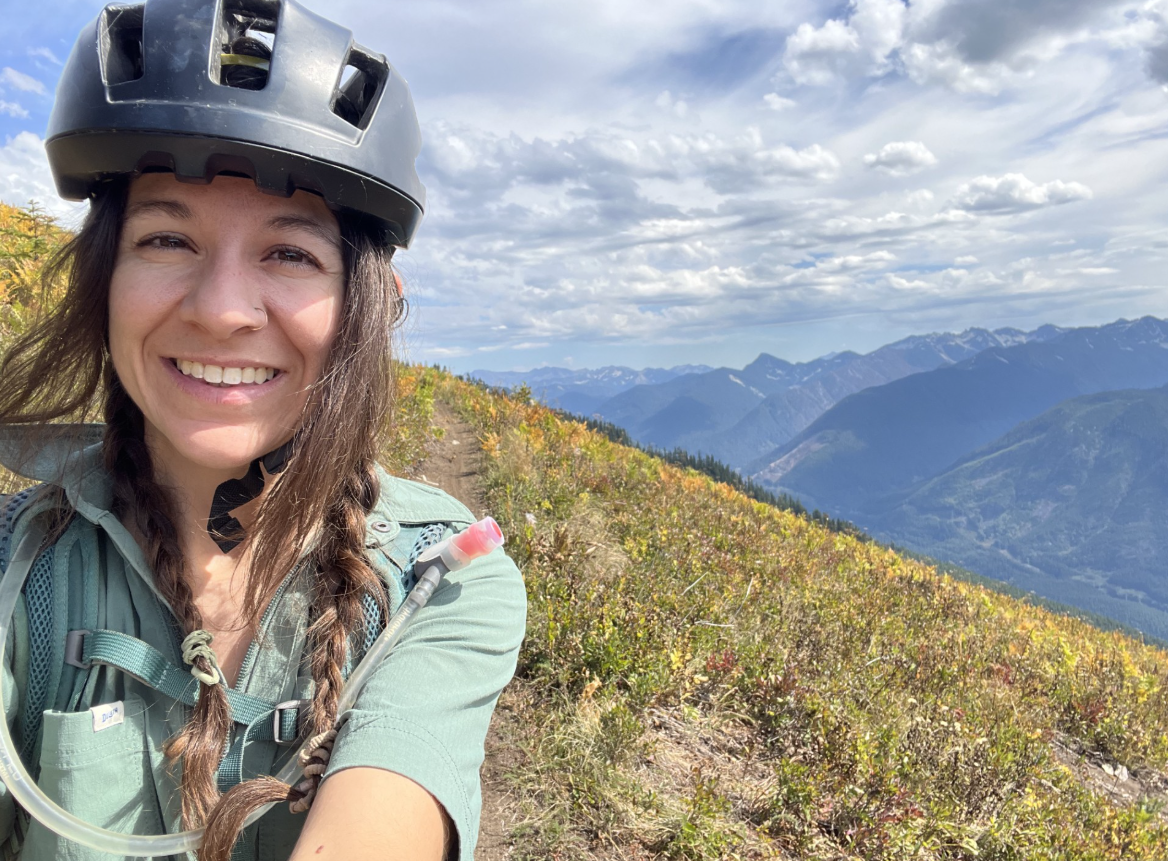 Picture of Ali biking in the Central Cascades